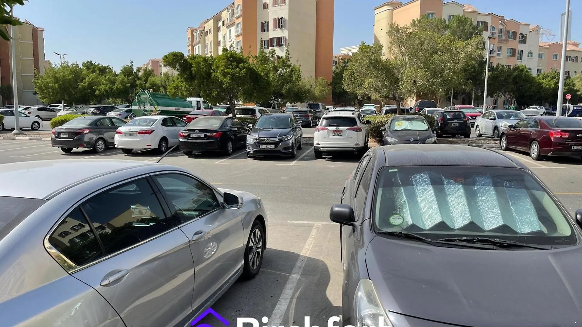 Birchfort - Newly Renovated Unique 1 Bedroom Apartment Dubai